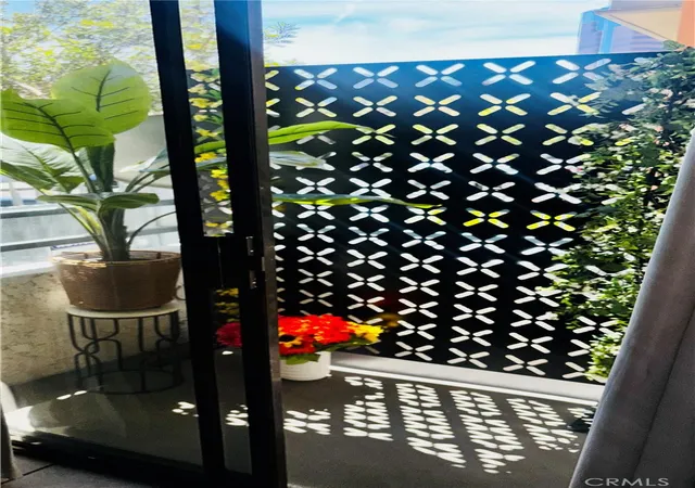Photo 2 of Condo for sale at 720 West 4th #114, Long Beach, CA 90802 | MLS# DW26180613 | Listing updated on 2026-10-11