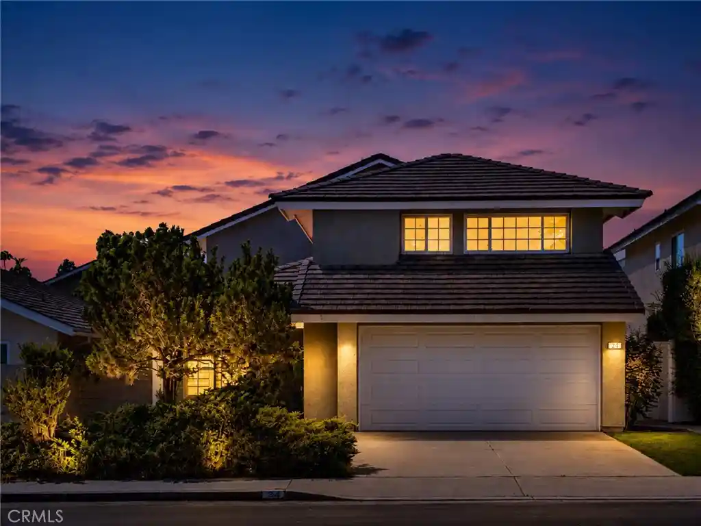 Single family home for sale at 24 Whitecloud, Irvine, CA 92614 | MLS# WS26179520
