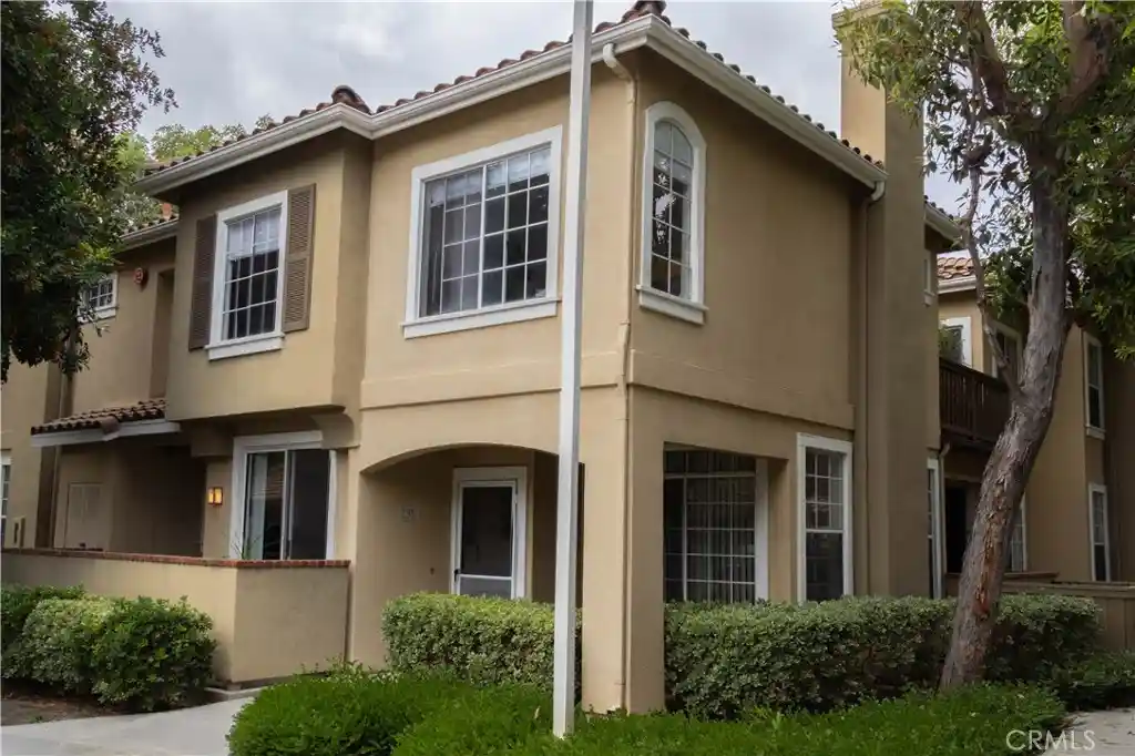 Condo for sale at 251 Gallery, Tustin, CA 92782 | MLS# OC26180551
