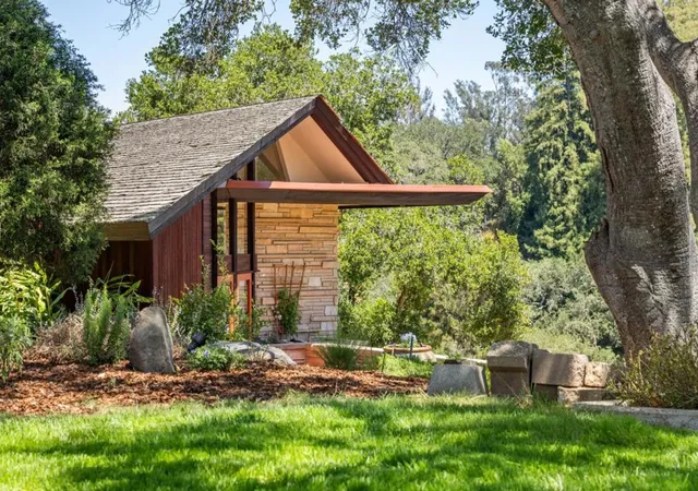 Photo 4 of Single family home for sale at 999 N Rodeo Gulch Rd, Soquel, CA 95073 | MLS# ML82058047 | Listing updated on 2026-09-13