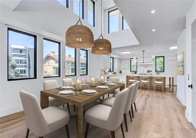 Photo 4 of Townhouse for sale at 1400 Esplanade #2, Redondo Beach, CA 90277 | MLS# SB26127556 | Listing updated on 2026-09-13