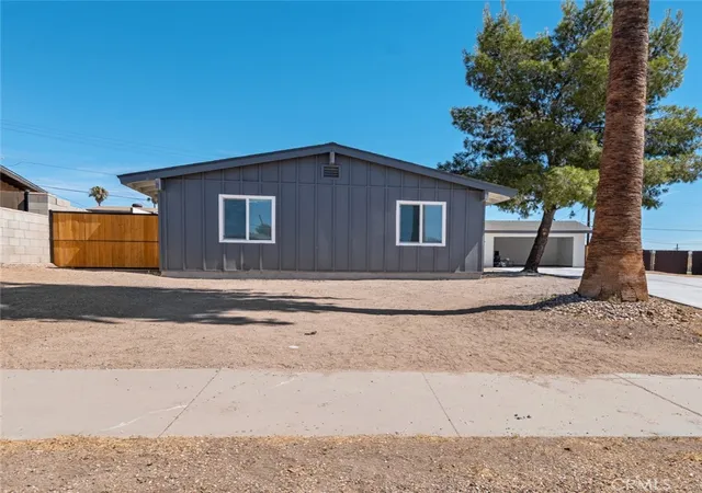Photo 1 of Single family home for sale at 1213 E Virginia Way, Barstow, CA 92311 | MLS# AR26148719 | Listing updated on 2026-10-05
