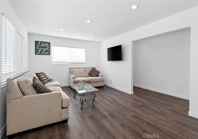 Photo 3 of Single family home for sale at 1213 E Virginia Way, Barstow, CA 92311 | MLS# AR26148719 | Listing updated on 2026-10-05