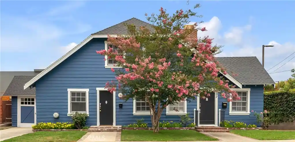 Listing Photo 1 - Condo for sale in 207 W Buffalo Ave located at 207 W Buffalo Ave, Santa Ana, CA 92706 - Unit 207 W Buffalo Ave