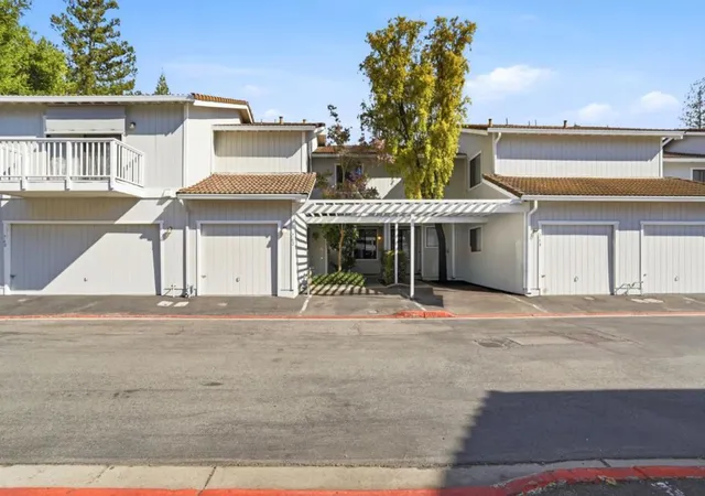 Photo 2 of Condo for sale at 762 Pollard Rd, Los Gatos, CA 95032 | MLS# ML82058064 | Listing updated on 2026-10-12