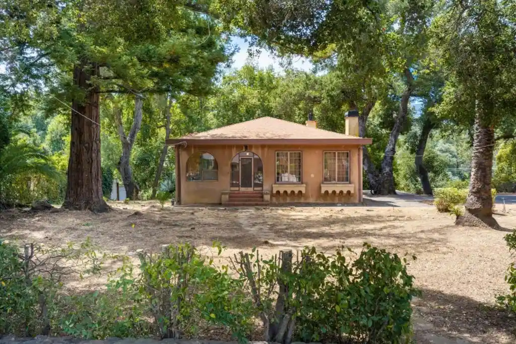 Photo 1 of Sale Pending at 110 Johnson Ave, Los Gatos, CA 95030 | MLS# ML82057196 | Listing updated on 2026-10-30