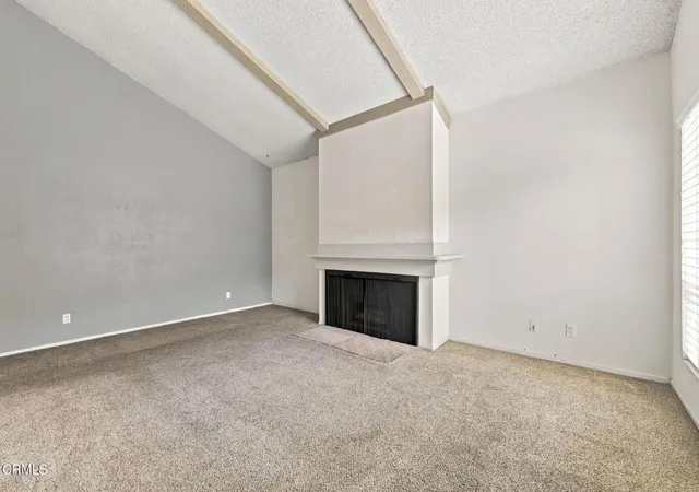 Listing Photo 1 - Condo for sale in building located at 505 Taxco Ct, Camarillo, CA 93010 - Unit #