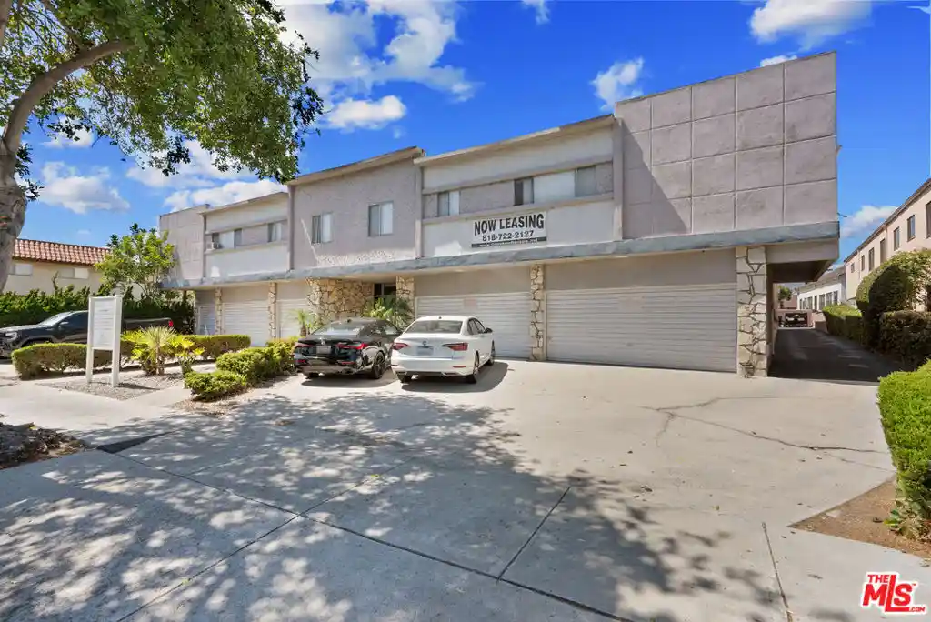 Photo 1 of Multi family home for sale at 323 E Chestnut St, Glendale, CA 91205 | MLS# 26873611 | Listing updated on 2026-08-18