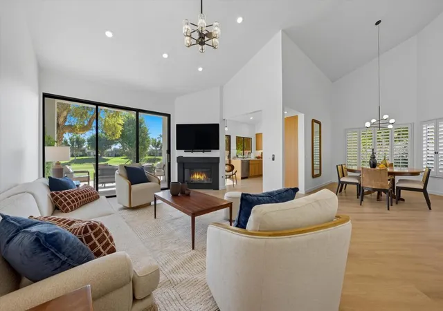 Photo 3 of Condo for sale at 54960 Shoal Crk, La Quinta, CA 92253 | MLS# 219151567DA | Listing updated on 2026-10-08
