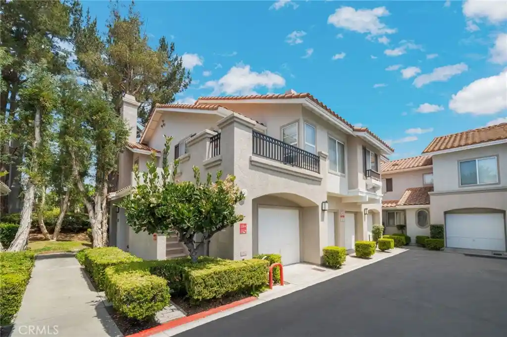 Listing Photo 1 - Condo for sale in 133 California Ct located at 133 California Ct, Mission Viejo, CA 92692 - Unit 133 California Ct