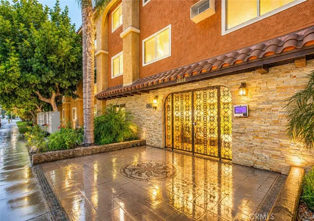 Condo for sale at 3220 Altura Ave #217, La Crescenta, CA 91214 | MLS# GD26179687