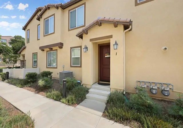 Photo 2 of Condo for sale at 1282 Santa Victoria Rd #1, Chula Vista, CA 91913 | MLS# PTP2606320 | Listing updated on 2026-10-13