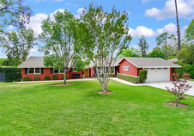 Photo 1 of Single family home for sale at 2886 Mcallister, Riverside, CA 92503 | MLS# IG26179098 | Listing updated on 2026-10-02