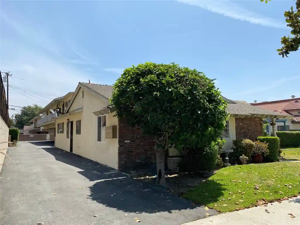 Photo 1 of Multi family home for sale at 320 N Stoneman Ave, Alhambra, CA 91801 | MLS# WS26181147 | Listing updated on 2026-08-18