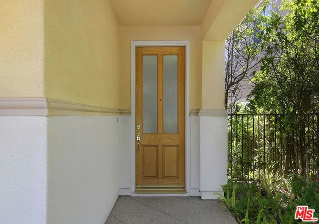 Photo 3 of Single family home for sale at 1492 Paseo De Oro, Pacific Palisades, CA 90272 | MLS# 26874017 | Listing updated on 2026-09-28