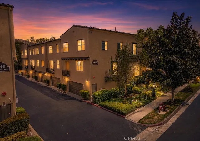 Photo 2 of Townhouse for sale at 4453 Owens #101, Corona, CA 92883 | MLS# IG26181134 | Listing updated on 2026-10-08