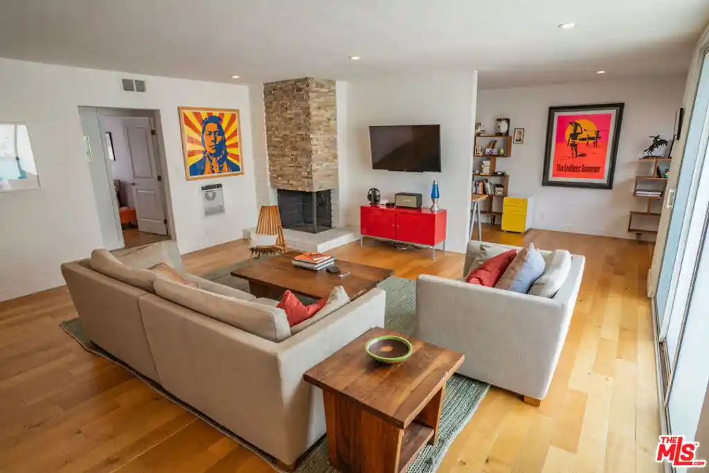 Photo 1 of Condo for sale at 8358 Manitoba St #5, Playa Del Rey, CA 90293 | MLS# 26873567 | Listing updated on 2026-10-28