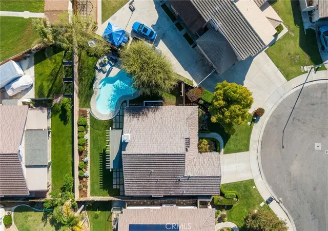 Photo 2 of Single family home for sale at 9906 Boone Valley Dr, Bakersfield, CA 93312 | MLS# SC26153830 | Listing updated on 2026-09-13