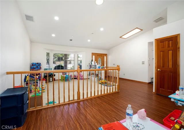Photo 4 of Single family home for sale at 14664 Pamlico Rd, Apple Valley, CA 92307 | MLS# SR26179841 | Listing updated on 2026-09-13