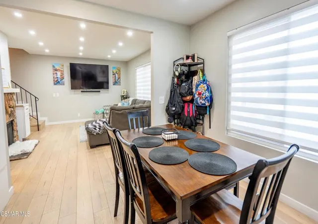 Listing Photo 5 - Condo for sale in building located at 561 Spring Rd, Moorpark, CA 93021 - Unit #43