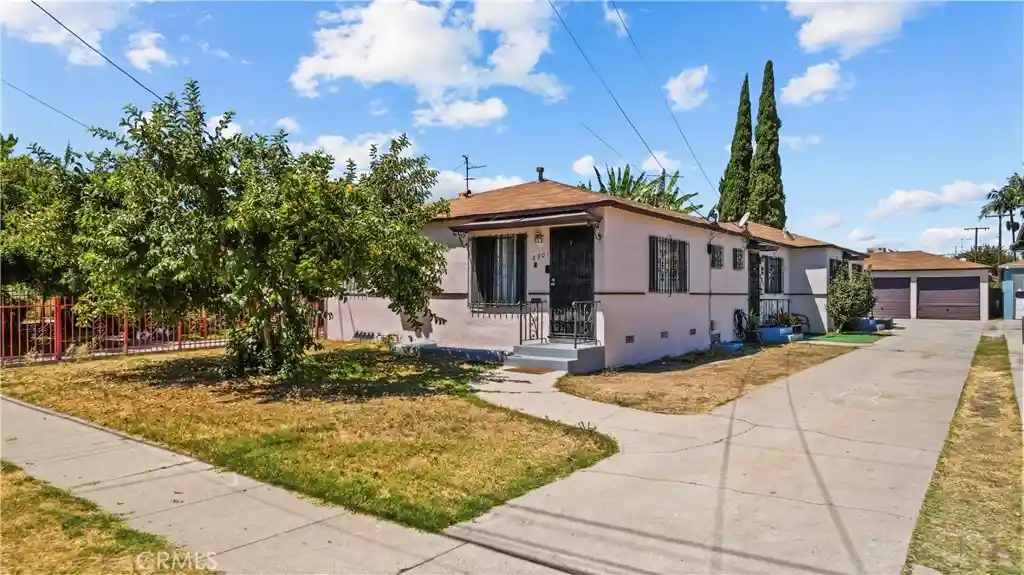 Photo 1 of Multi family home for sale at 6901 San Luis Ave, Bell Gardens, CA 90201 | MLS# SR26181311 | Listing updated on 2026-08-19