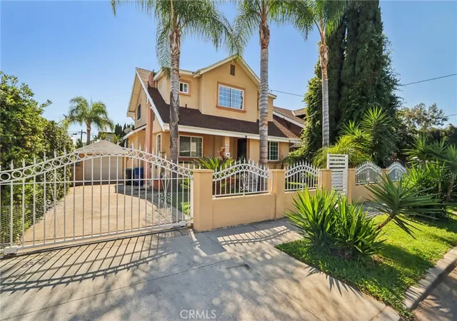 Photo 1 of Single family home for sale at 4520 Kingswell Ave, Los Angeles, CA 90027 | MLS# SR26181325 | Listing updated on 2026-09-13