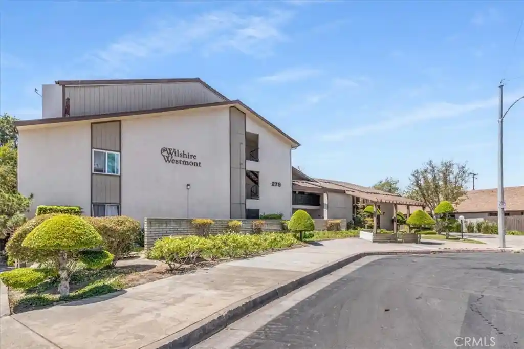Listing Photo 1 - Condo for sale in 278 N Wilshire located at 278 N Wilshire, Anaheim, CA 92801 - Unit #129