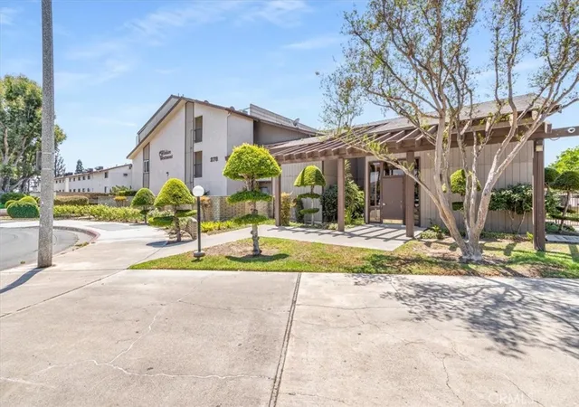 Photo 3 of Condo for sale at 278 N Wilshire #129, Anaheim, CA 92801 | MLS# CV26181288 | Listing updated on 2026-09-16