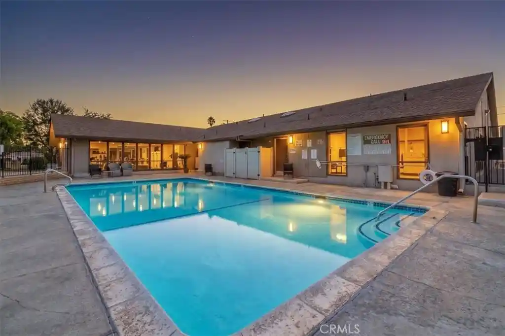Listing Photo 40 - Condo for sale in 278 N Wilshire located at 278 N Wilshire, Anaheim, CA 92801 - Unit #129