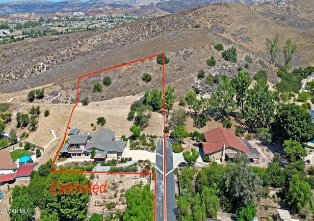 Photo 3 of Single family home for sale at 2161 Stoneman St, Simi Valley, CA 93065 | MLS# 226003946 | Listing updated on 2026-09-25