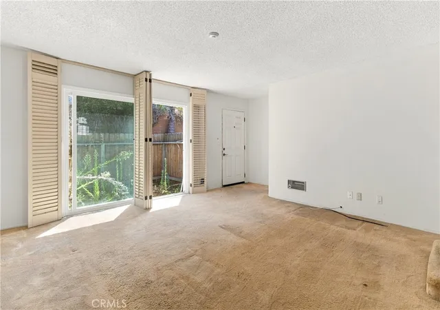 Photo 3 of Townhouse for sale at 1809 Armour Ln #3, Redondo Beach, CA 90278 | MLS# SR26181429 | Listing updated on 2026-09-30