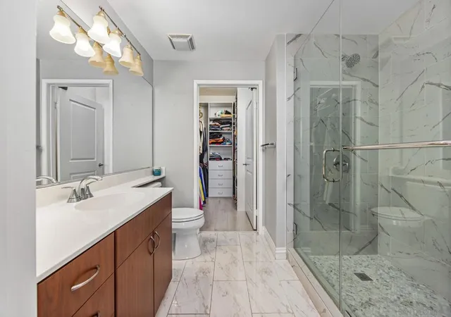 Listing Photo 4 - Condo for sale in building located at 1801 E Katella Ave, Anaheim, CA 92805 - Unit #4023