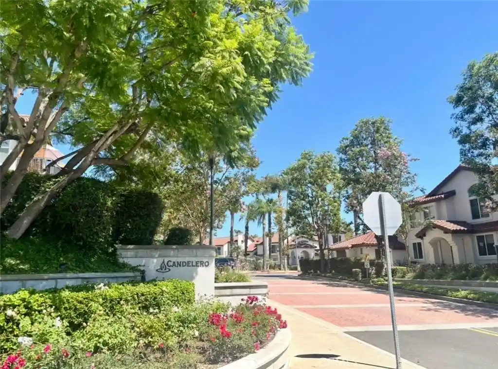 Photo 1 of Sale Pending at 14 Via Entrada, Rancho Santa Margarita, CA 92688 | MLS# CV26181504 | Listing updated on 2026-10-29
