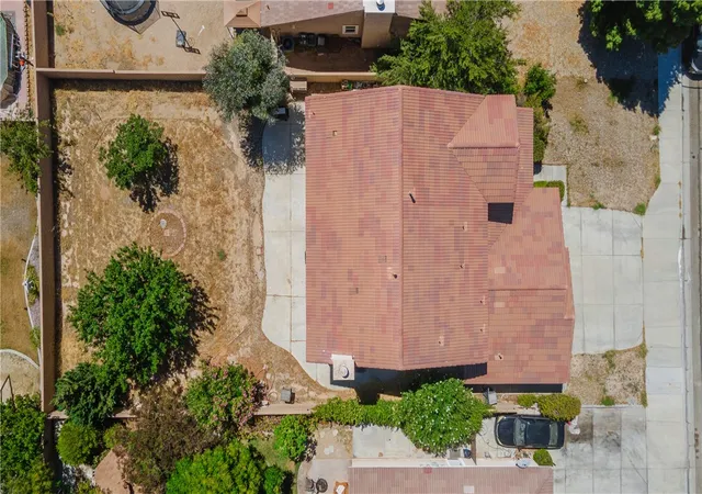 Photo 4 of Single family home for sale at 43722 Sawgrass, Lancaster, CA 93536 | MLS# SR26181485 | Listing updated on 2026-09-13
