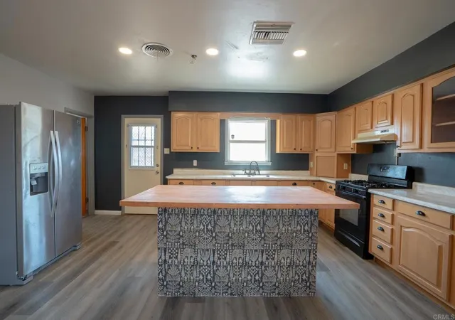 Photo 3 of Single family home for sale at 361 N 1st Street, Blythe, CA 92225 | MLS# NDP2607788 | Listing updated on 2026-10-06