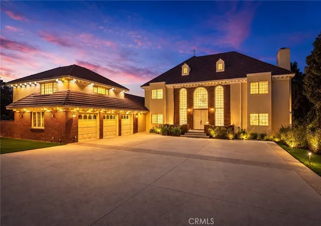 Photo 3 of Single family home for sale at 648 Pomello Dr, Claremont, CA 91711 | MLS# CV26181464 | Listing updated on 2026-10-10
