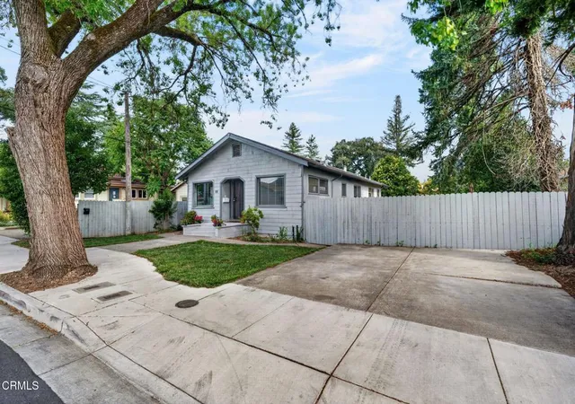 Photo 3 of House for sale at 116 Clara Ave, Ukiah, CA 95482 | MLS# C1-11496 | Listing updated on 2026-09-29