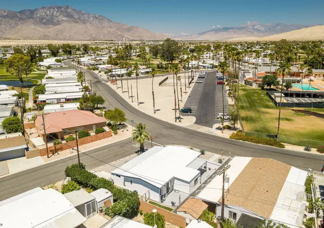 Photo 29 of Manufactured home for sale at 73351 San Carlos Dr, Thousand Palms, CA 92276 | MLS# 219151592DA | Listing updated on 2026-10-07