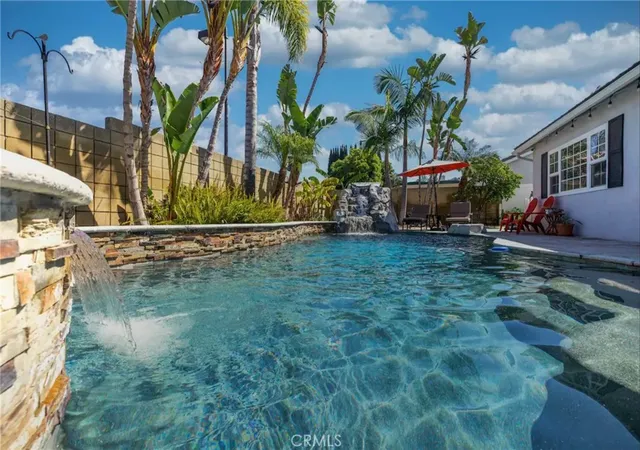 Photo 2 of Single family home for sale at 213 Louise Dr, Placentia, CA 92870 | MLS# OC26181618 | Listing updated on 2026-10-07