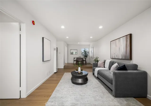 Listing Photo 5 - Condo for sale in building located at 17168 Bluewater, Huntington Beach, CA 92649 - Unit #168
