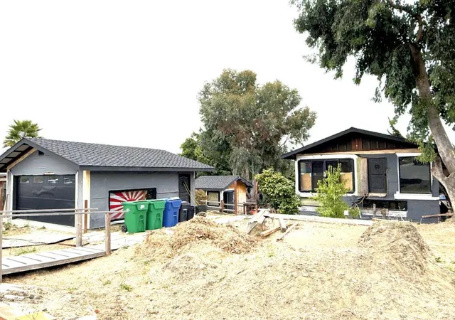 Photo 1 of Single family home for sale at 87 Lawrence Ave, Watsonville, CA 95076 | MLS# ML82058168 | Listing updated on 2026-10-03