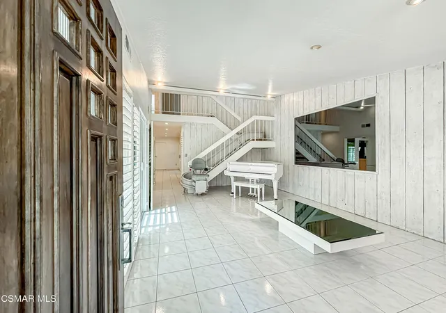 Photo 3 of Townhouse for sale at 10435 Larwin Ave, Chatsworth, CA 91311 | MLS# 226003953 | Listing updated on 2026-09-29