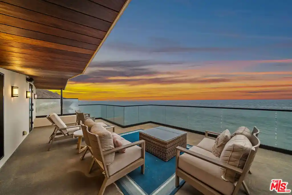 Photo 1 of Single family home for sale at 20630 Pacific Coast Hwy, Malibu, CA 90265 | MLS# 26872777 | Listing updated on 2026-10-14