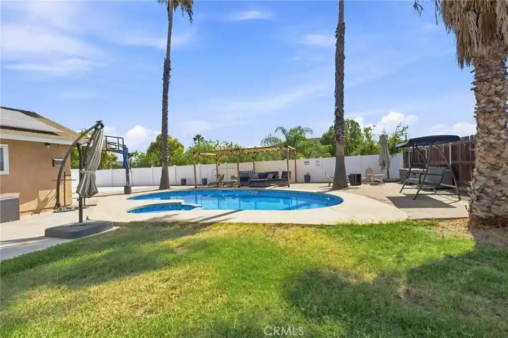 Photo 1 of Single family home for sale at 257 Ohio St, Lake Elsinore, CA 92530 | MLS# CV26181513 | Listing updated on 2026-08-27