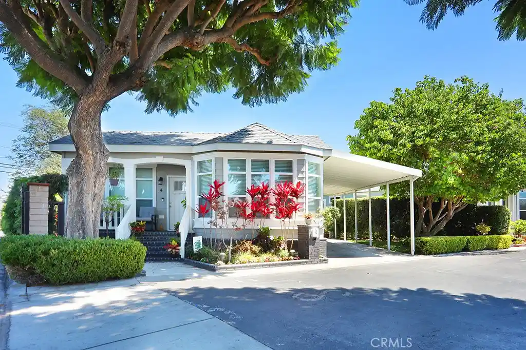 Photo 1 of Manufactured home for sale at 4 Buena Vista, Tustin, CA 92780 | MLS# OC26181629 | Listing updated on 2026-10-30