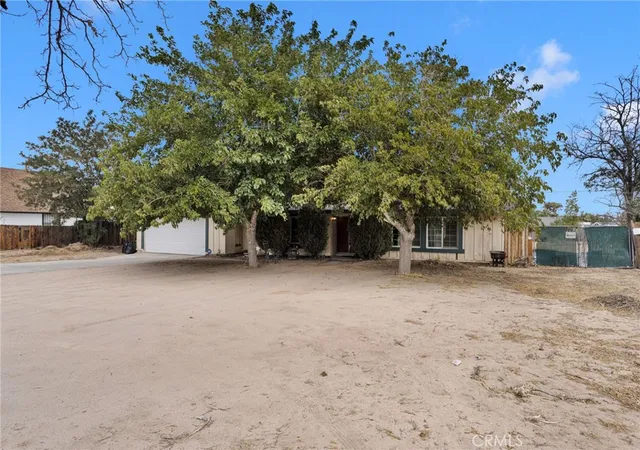 Photo 2 of Single family home for sale at 20548 Sitting Bull, Apple Valley, CA 92308 | MLS# IG26176477 | Listing updated on 2026-10-02