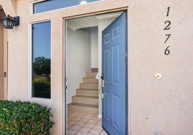 Photo 4 of Sale Pending at 1276 El Cortez Ct, Chula Vista, CA 91910 | MLS# PTP2606338 | Listing updated on 2026-10-07