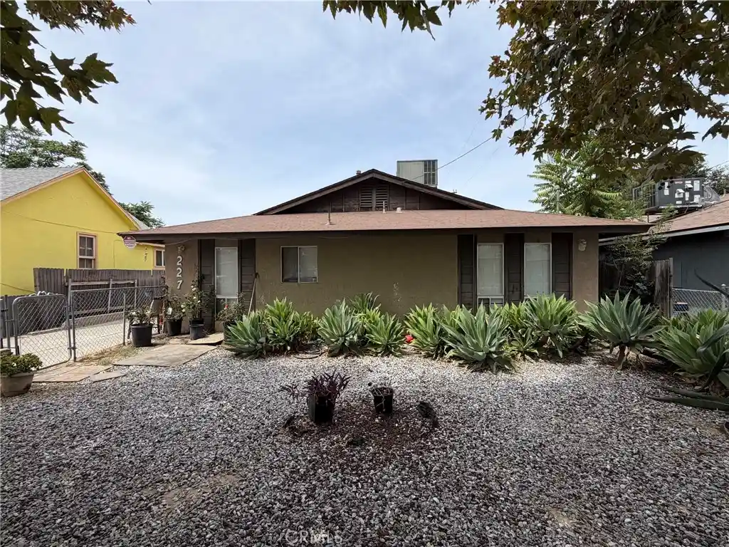Photo 1 of Multi family home for sale at 227 N Alessandro, Hemet, CA 92543 | MLS# WS26181784 | Listing updated on 2026-10-21