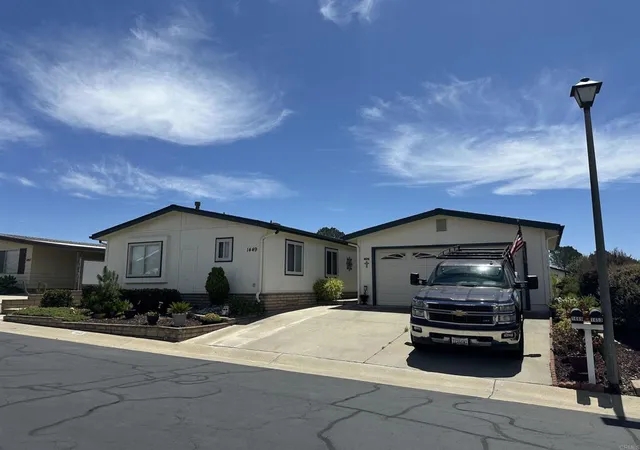 Photo 2 of Manufactured home for sale at 1449 Salem Ct, Oceanside, CA 92057 | MLS# NDP2607811 | Listing updated on 2026-09-13