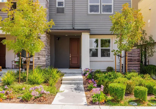 Photo 3 of Condo for sale at 1207 Lorenzini Loop, San Ramon, CA 94583 | MLS# 41145484 | Listing updated on 2026-10-07
